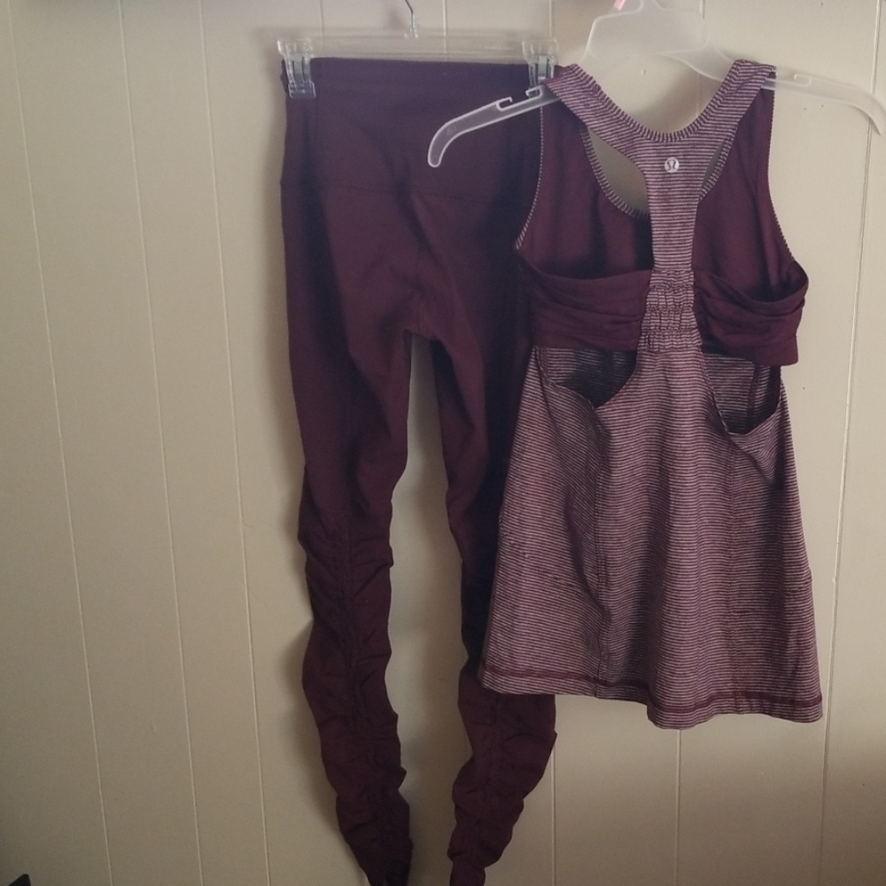 Set Lululemon pants size 6 and top is 4